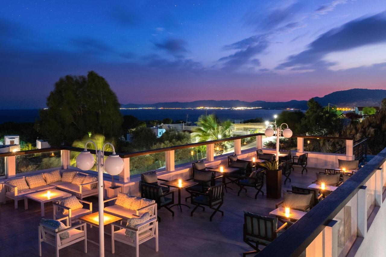 Eagles Nest Hotel Pefki  Exterior photo